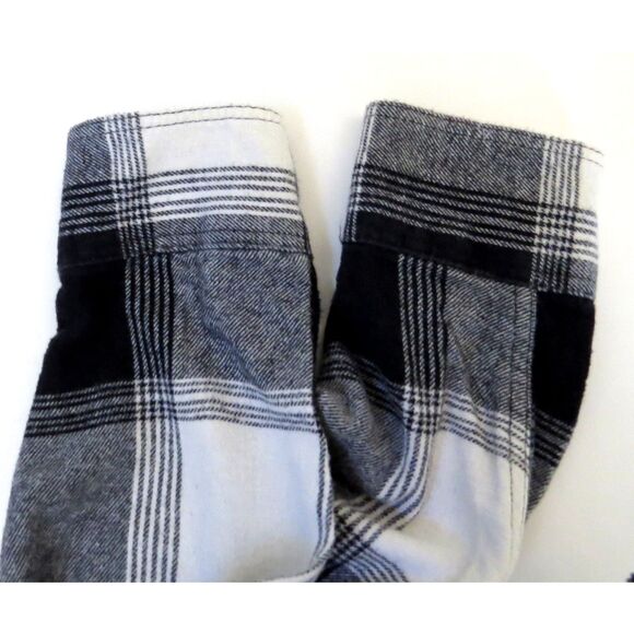 Old Navy Men's Black Buffalo Plaid 100% Cotton Flannel Shirt Medium - Picture 6 of 9